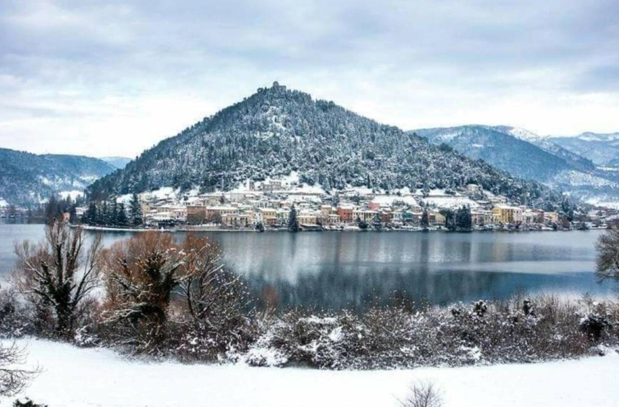 I Segreti Del Lago Piediluco Exterior photo